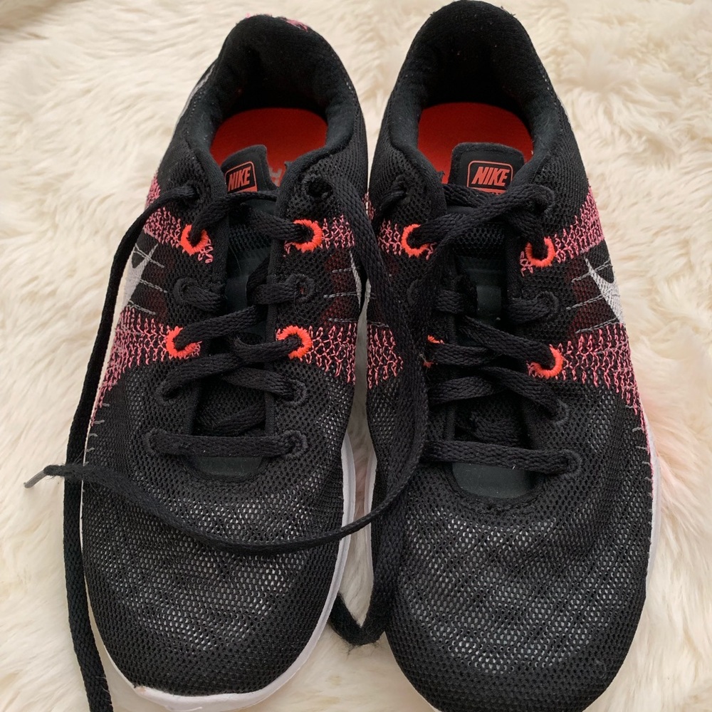 Nike shoe